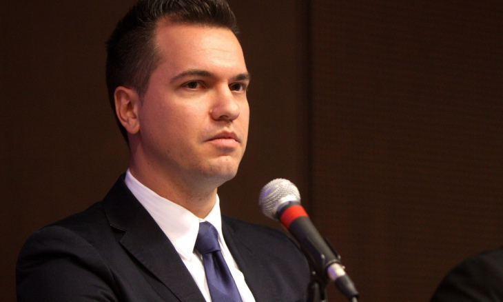 austin_petersen_burns_all_his_bridges